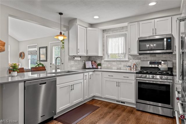 132 Atterbury Boulevard, Hudson, OH 44236