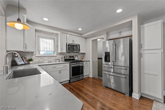 132 Atterbury Boulevard, Hudson, OH 44236