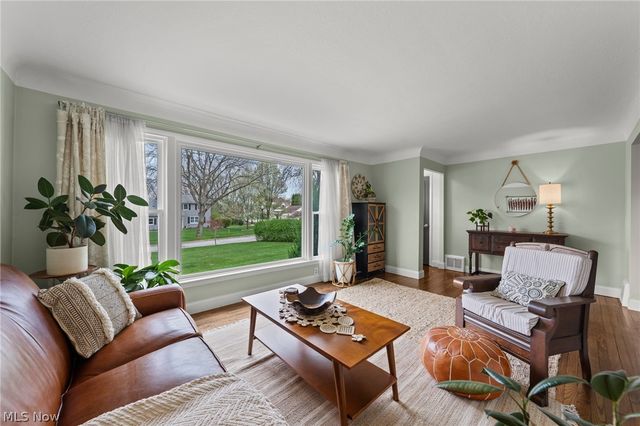132 Atterbury Boulevard, Hudson, OH 44236