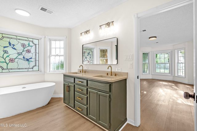 4575 Jonathan Drive, Horn Lake, MS 38637