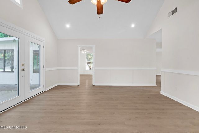 4575 Jonathan Drive, Horn Lake, MS 38637