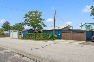 4415 W Bayshore Drive, Bacliff, TX 77518