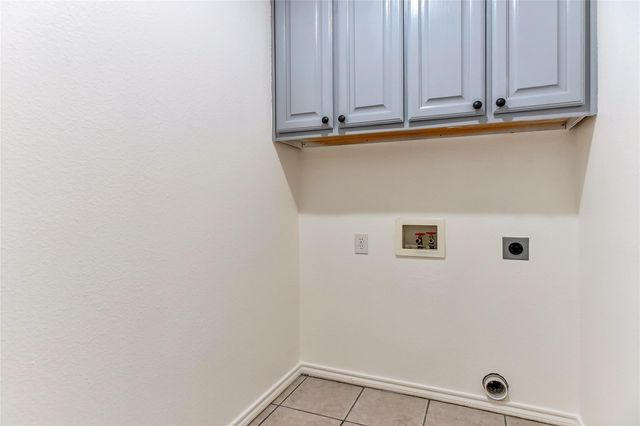 1026 W Coffin Street 102, Denison, TX 75020