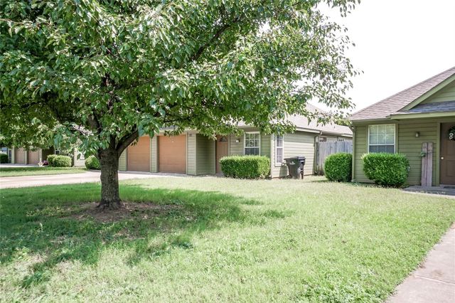 1026 W Coffin Street 102, Denison, TX 75020