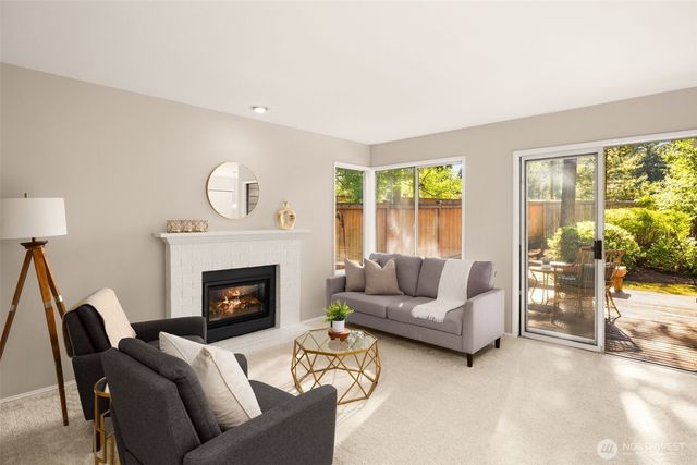 3541 252nd Place SE, Sammamish, WA 98029