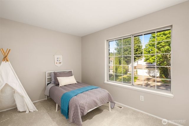 3541 252nd Place SE, Sammamish, WA 98029