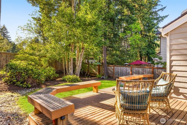3541 252nd Place SE, Sammamish, WA 98029