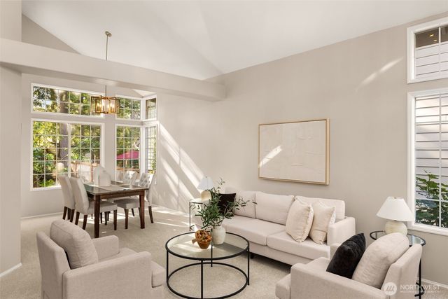 3541 252nd Place SE, Sammamish, WA 98029