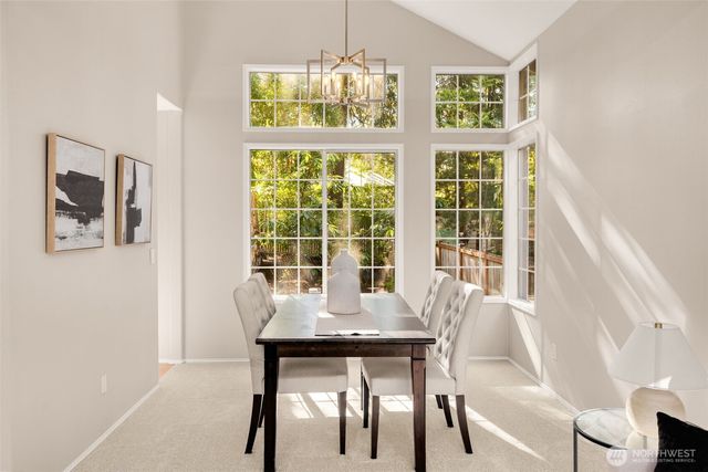 3541 252nd Place SE, Sammamish, WA 98029
