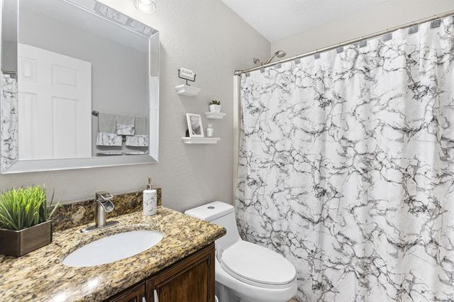 861 SE Cavern Avenue, Port St. Lucie, FL 34983