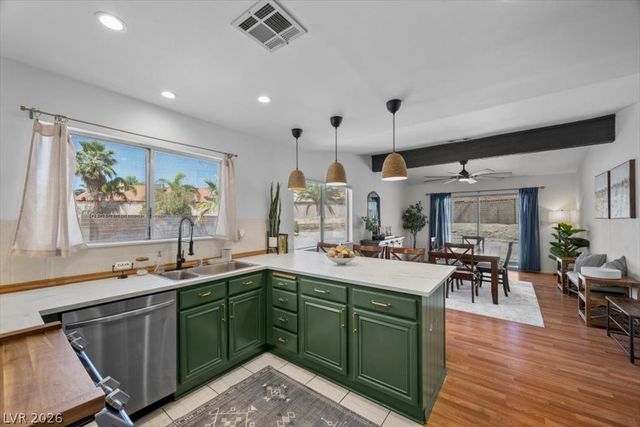 8508 Hearst Court, Las Vegas, NV 89117