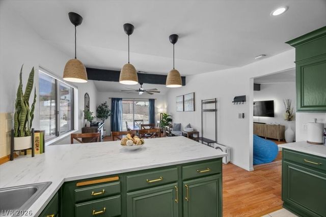8508 Hearst Court, Las Vegas, NV 89117
