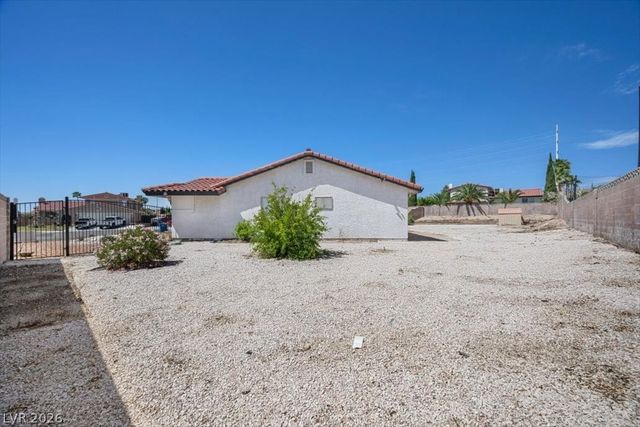 8508 Hearst Court, Las Vegas, NV 89117