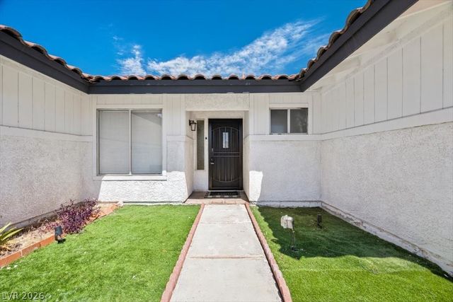 8508 Hearst Court, Las Vegas, NV 89117