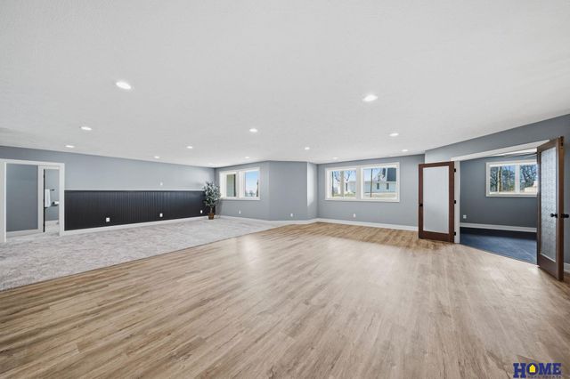 6326 Carveth Court, Lincoln, NE 68516