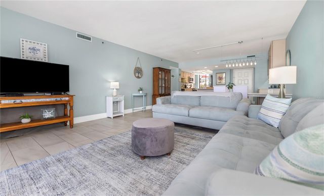 19111 VISTA BAY DRIVE 304, Indian Shores, FL 33785