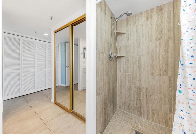 19111 VISTA BAY DRIVE 304, Indian Shores, FL 33785