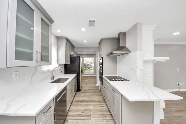 12639 Westmere Drive, Houston, TX 77077