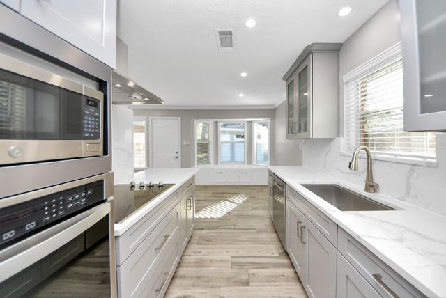 12639 Westmere Drive, Houston, TX 77077