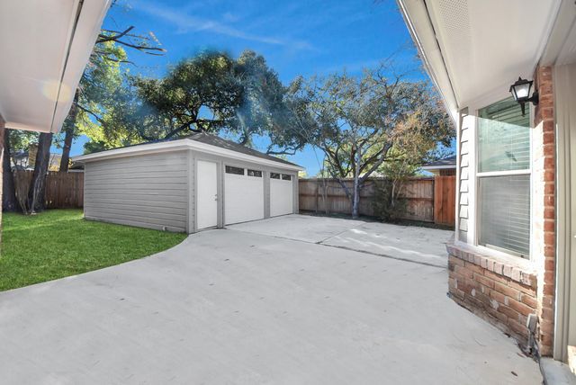 12639 Westmere Drive, Houston, TX 77077