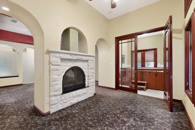 4505 Atherton Way NW, Albuquerque, NM 87120