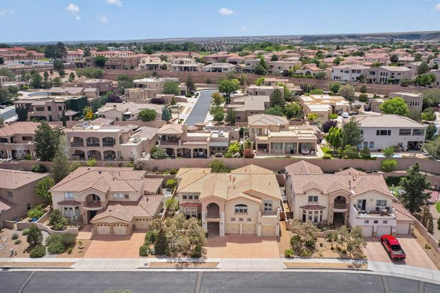 4505 Atherton Way NW, Albuquerque, NM 87120