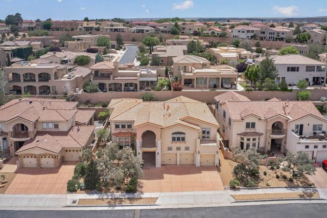 4505 Atherton Way NW, Albuquerque, NM 87120