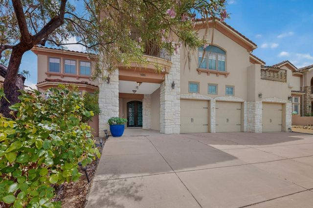 4505 Atherton Way NW, Albuquerque, NM 87120