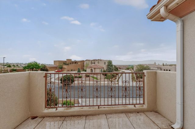 4505 Atherton Way NW, Albuquerque, NM 87120