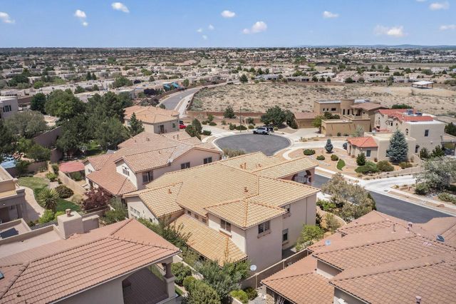 4505 Atherton Way NW, Albuquerque, NM 87120