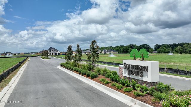 108 Stonebrook Drive, Youngsville, LA 70592
