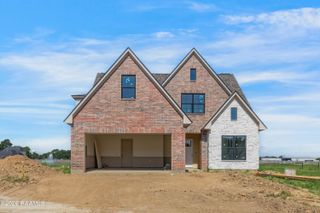108 Stonebrook Drive, Youngsville, LA 70592