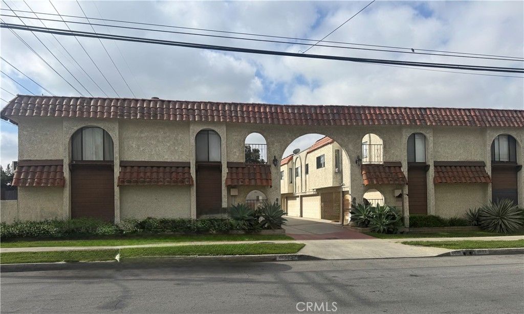 8634 Park 3, Bellflower, CA 90706