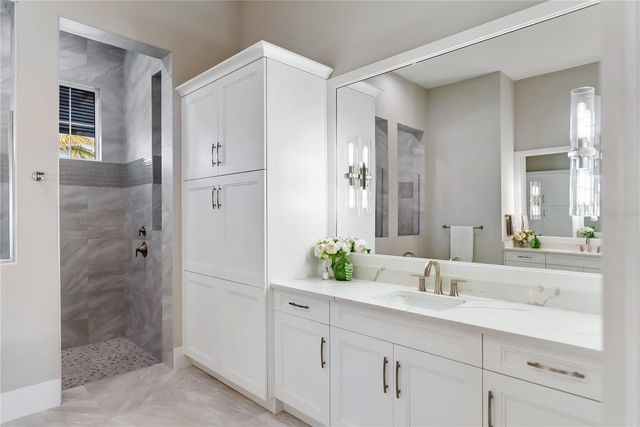 17014 CLEARLAKE AVENUE, Lakewood Ranch, FL 34202