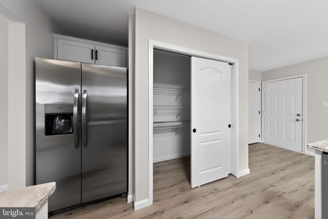 151 N KATRIN CIR, New Castle, DE 19720