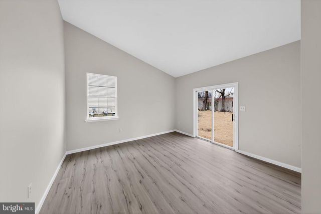 151 N KATRIN CIR, New Castle, DE 19720