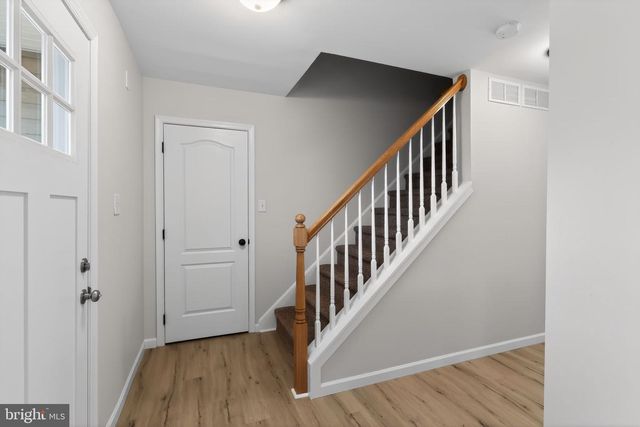 151 N KATRIN CIR, New Castle, DE 19720