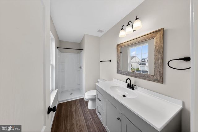 151 N KATRIN CIR, New Castle, DE 19720