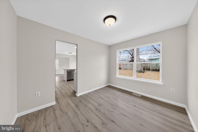 151 N KATRIN CIR, New Castle, DE 19720