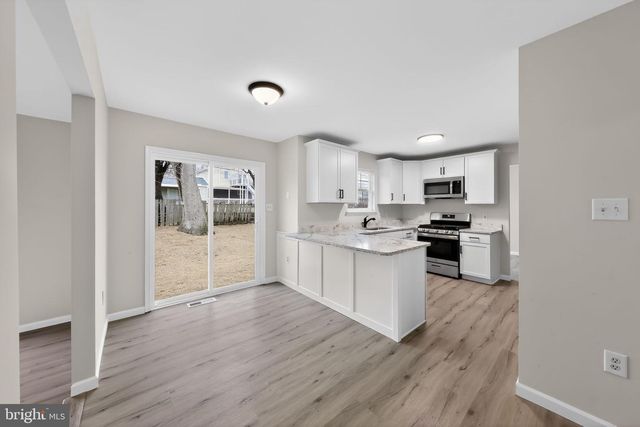 151 N KATRIN CIR, New Castle, DE 19720