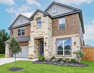 135 Lt John Decker DR, San Marcos, TX 78666
