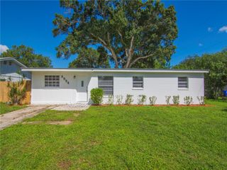 2554 2nd Place SW, Vero Beach, FL 32962