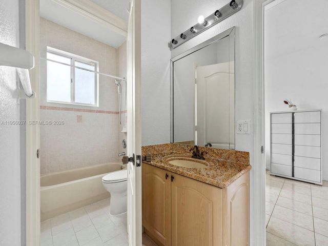 15383 SW 23rd Street, Miami, FL 33185