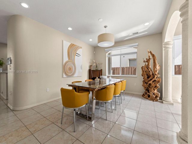 15383 SW 23rd Street, Miami, FL 33185