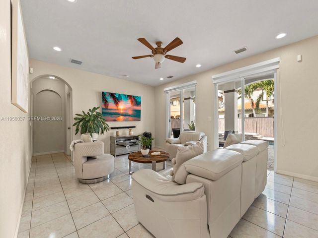 15383 SW 23rd Street, Miami, FL 33185