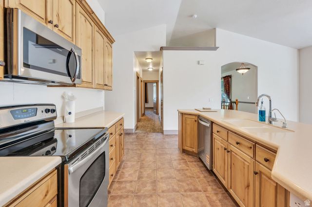 1264 E 650 N, American Fork, UT 84003