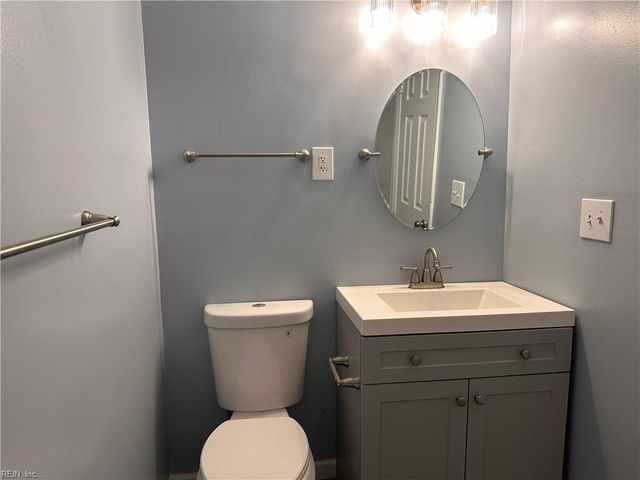 807 Cherokee RD, Portsmouth, VA 23701