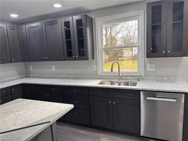 807 Cherokee RD, Portsmouth, VA 23701