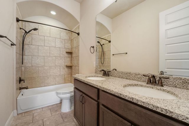 112 Haven CV, Hutto, TX 78634