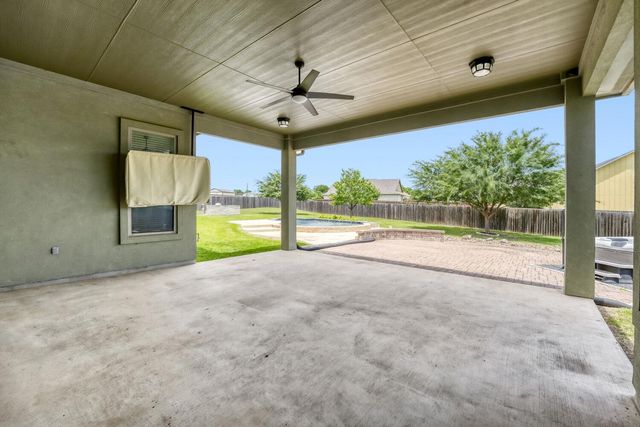 112 Haven CV, Hutto, TX 78634